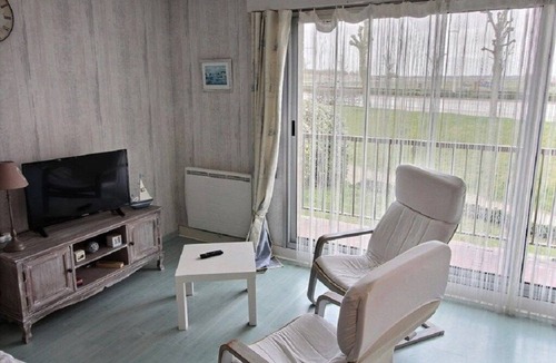 Le Crotoy Apartment | Residence facing the port