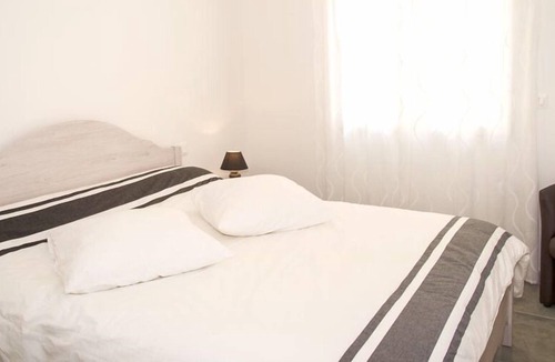 Marseillan Apartment | Residence Farenc