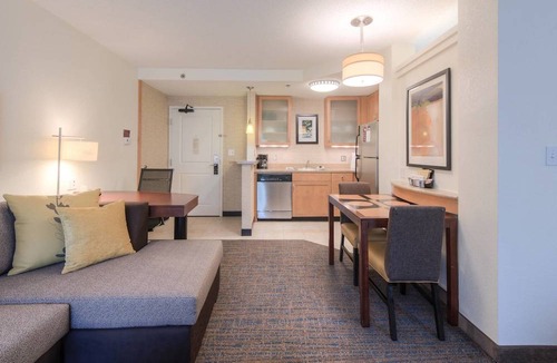 Chapel Hill Hotel | Residence Inn by Marriott Chapel Hill