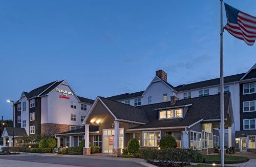 College Station Hotel | Residence Inn Bryan College Station