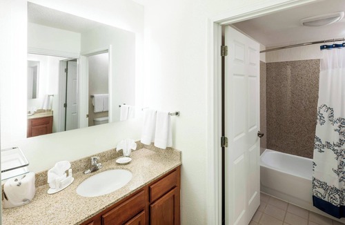 Overland Park Hotel | Residence Inn by Marriott Kansas City Overland Park