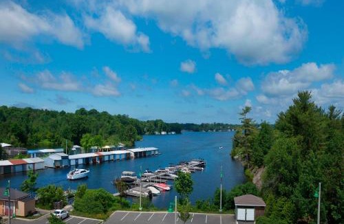 Gravenhurst Hotel | Residence Inn by Marriott Gravenhurst Muskoka Wharf
