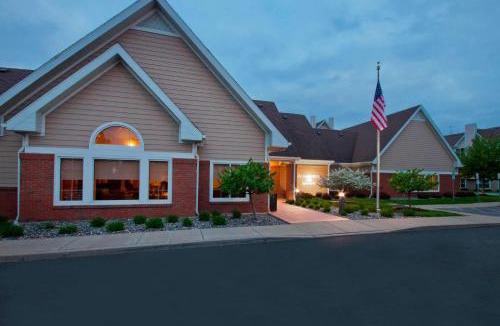 Cheektowaga Hotel | Residence Inn by Marriott Buffalo Galleria Mall