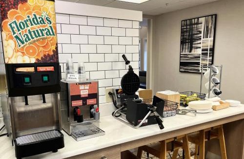 Cheektowaga Hotel | Residence Inn by Marriott Buffalo Galleria Mall
