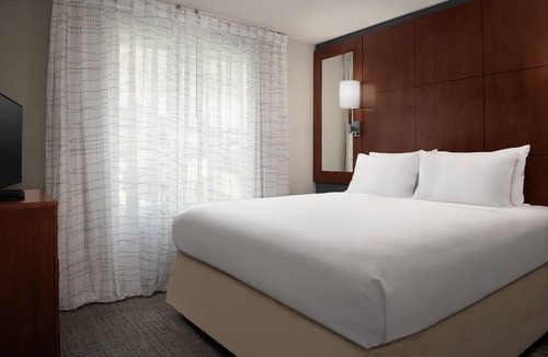 Greensboro Hotel | Residence Inn by Marriott Greensboro Airport