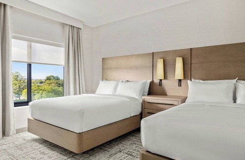 Melville Hotel | Residence Inn by Marriott Melville