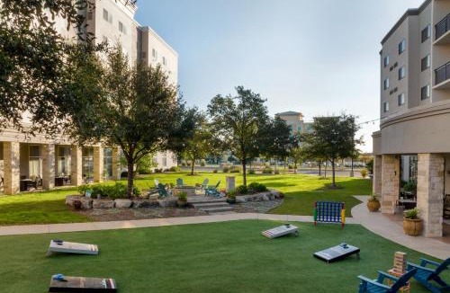Far North Central Hotel | Residence Inn by Marriott San Antonio Six Flags at The RIM