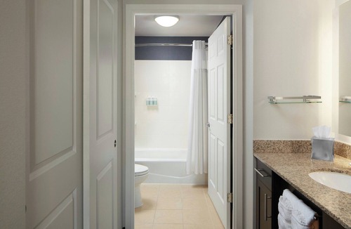 Court House Hotel | Residence Inn by Marriott Arlington Courthouse