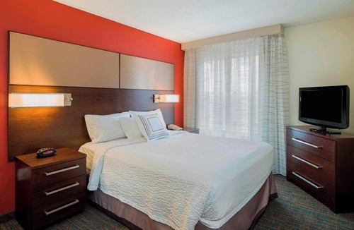 Framingham Hotel | Residence Inn by Marriott Boston Framingham