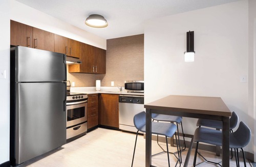 Franklin Park Hotel | Residence Inn By Marriott Austin South