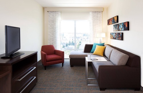 Seton Hotel | Residence Inn by Marriott Calgary South