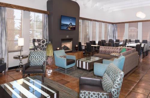 Bonanza Hotel | Residence Inn by Marriott Laredo Del Mar