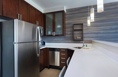 Aksarben - Elmwood Park Hotel | Residence Inn by Marriott Omaha Aksarben Village