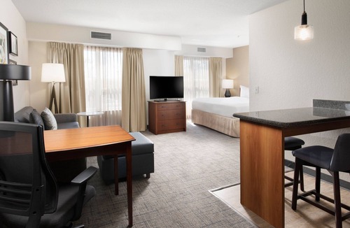 Rogers Hotel | Residence Inn by Marriott Rogers