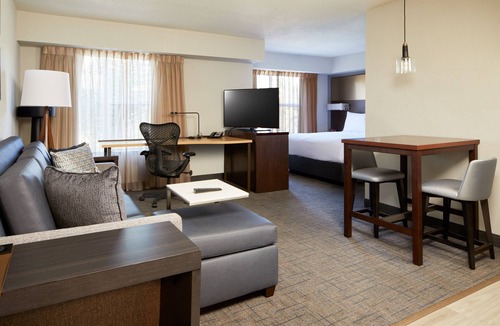 Carlsbad Hotel | Residence Inn by Marriott Carlsbad