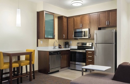 Barker Hotel | Residence Inn by Marriott Houston West/Beltway 8 at Clay Rd.