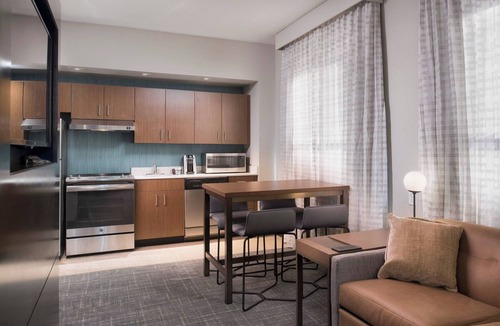 Downtown Memphis Hotel | Residence Inn by Marriott Memphis Downtown