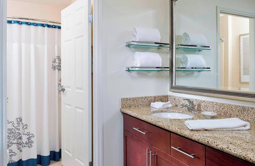 Cedar Rapids Hotel | Residence Inn Cedar Rapids