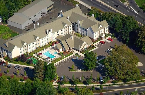 Cal Young Hotel | Residence Inn Eugene Springfield