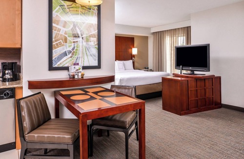 East Florence Hotel | Residence Inn Florence Marriott