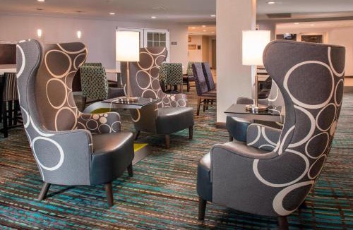 Ballenger Creek Hotel | Residence Inn Frederick