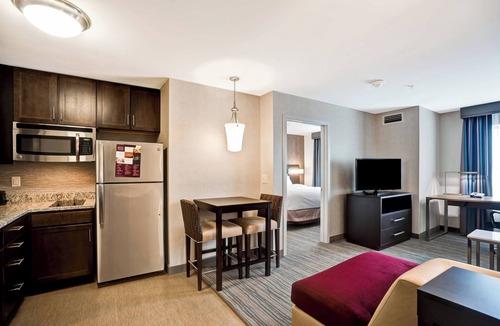 Yardville-Groveville Hotel | Residence Inn Hamilton