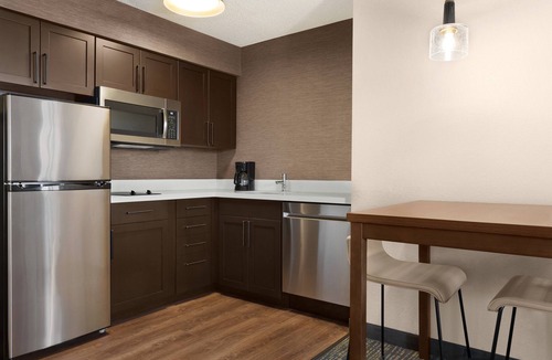 Southeast Salem Hotel | Residence Inn Marriott Salem