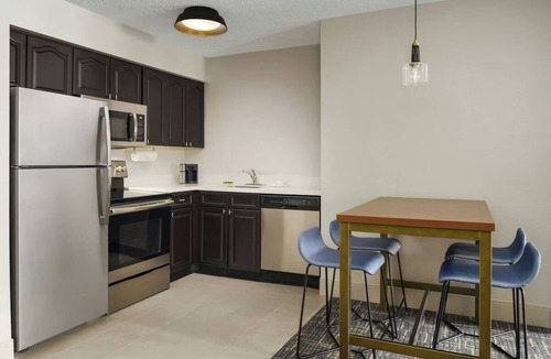 Florida Central Atlantic Coast Hotel | Residence Inn Orlando | King Studio | Spacious Suite with Full Kitchen