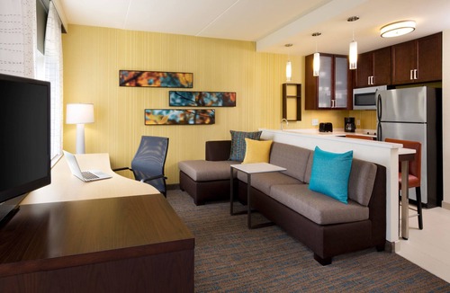 Maryland Heights Hotel | Residence Inn St Louis Westport