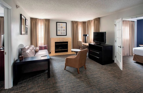 East Syracuse Hotel | Residence Inn Syracuse Carrier Circle