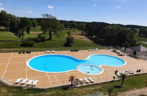 L'Aiguillon-sur-Vie Villa | Residence Le Domaine des Fontenelles - 4 Room House 6 People
