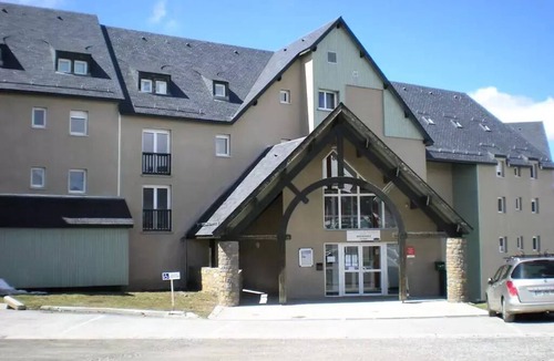 Loudervielle Apartment | Residence Les Adrets de Peyragudes * - 2 Room Apartment for 4 People