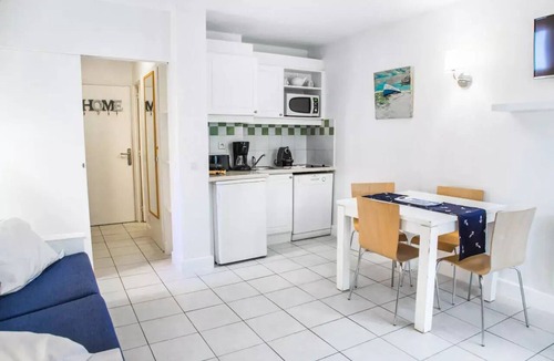 Deauville City Centre Apartment | Residence Les Embruns - maeva Home - Studio 4 People Comfort