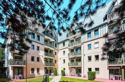 Deauville City Centre Apartment | Residence Les Embruns - maeva Home - Studio 4 People Comfort