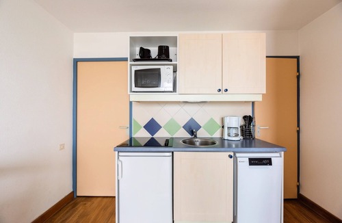 Pornichet Apartment | Residence Les Océanes - maeva Home - Comfort studio for 5 people - sea view