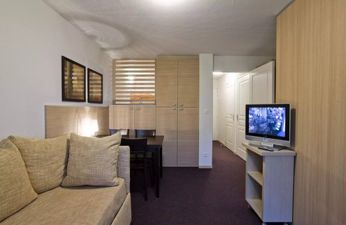 Allos Apartment | Residence Les Terrasses de Labrau *** - Studio 2/4 people Mountain Corner