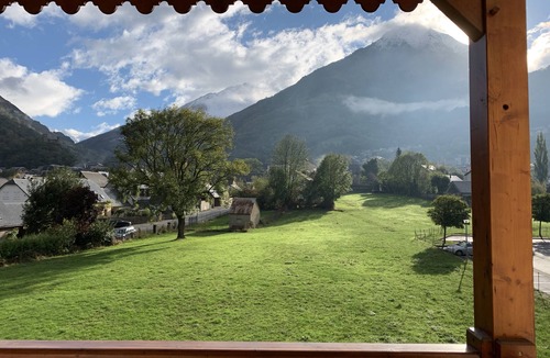 Luz-Saint-Sauveur Apartment | Residence Luz St. Sauveur - Mountain home - Cures