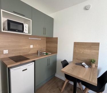 Centre Ville Rive Gauche Apartment | Residence Neoresid St Sever