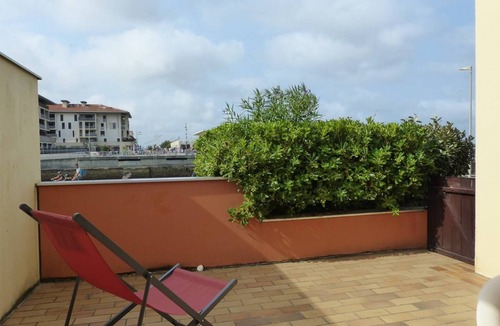 Capbreton Apartment | Residence " Terrasses de l'Océan" - Flat for 4 persons with marina view- Free Wifi.