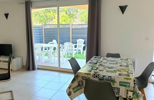 Labastide-de-Virac Cottage | RESIDENCE THE ACQUIRED PARADISE "GITE AGATE