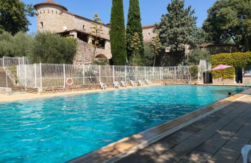 Casteljau Resort | Residence Vacances Bleues Lou Castel