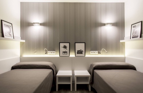 Sarria Hostel | Residencia Universitaria Resa Barcelona Diagonal - Campus Accomodation