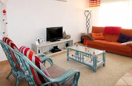 La Colina Apartment | Residencial Amanecer by Interhome