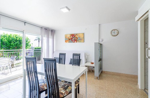 Cabrera de Mar Apartment | Residencial Costamar next Bcn, 50m beach with swimming pool