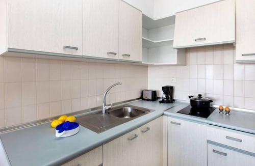 Els Griells Apartment | Residencial Manureva V by Interhome
