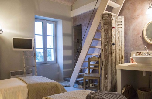 Noirmoutier-en-l'Ile House | Residential flatHouse with character with a heated pool