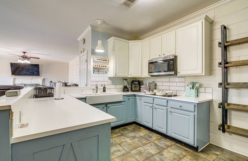 Cordova House | Residential Cul-De-Sac: Suburban Memphis Hideaway!
