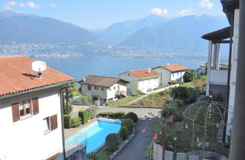 Piazzogna Apartment | Residenza al Castagno Duplex by Fewotessin