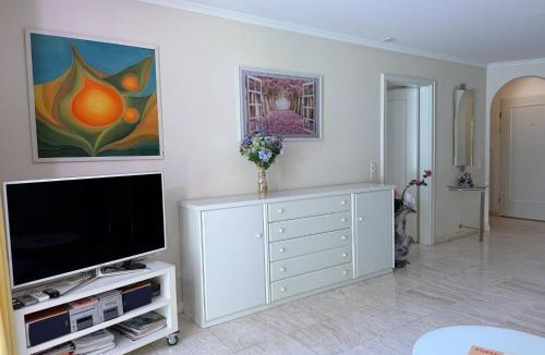 Minusio Apartment | Residenza delle Fonti by HolAp SA