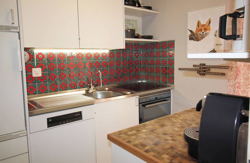 Sils-Maria Apartment | Residenza Lagrev - 2 room flat no. 027 - type 20A - raised ground floor - south